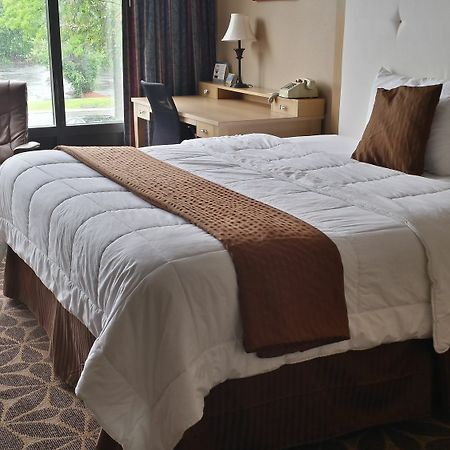 Days Inn Syracuse East Syracuse Dış mekan fotoğraf