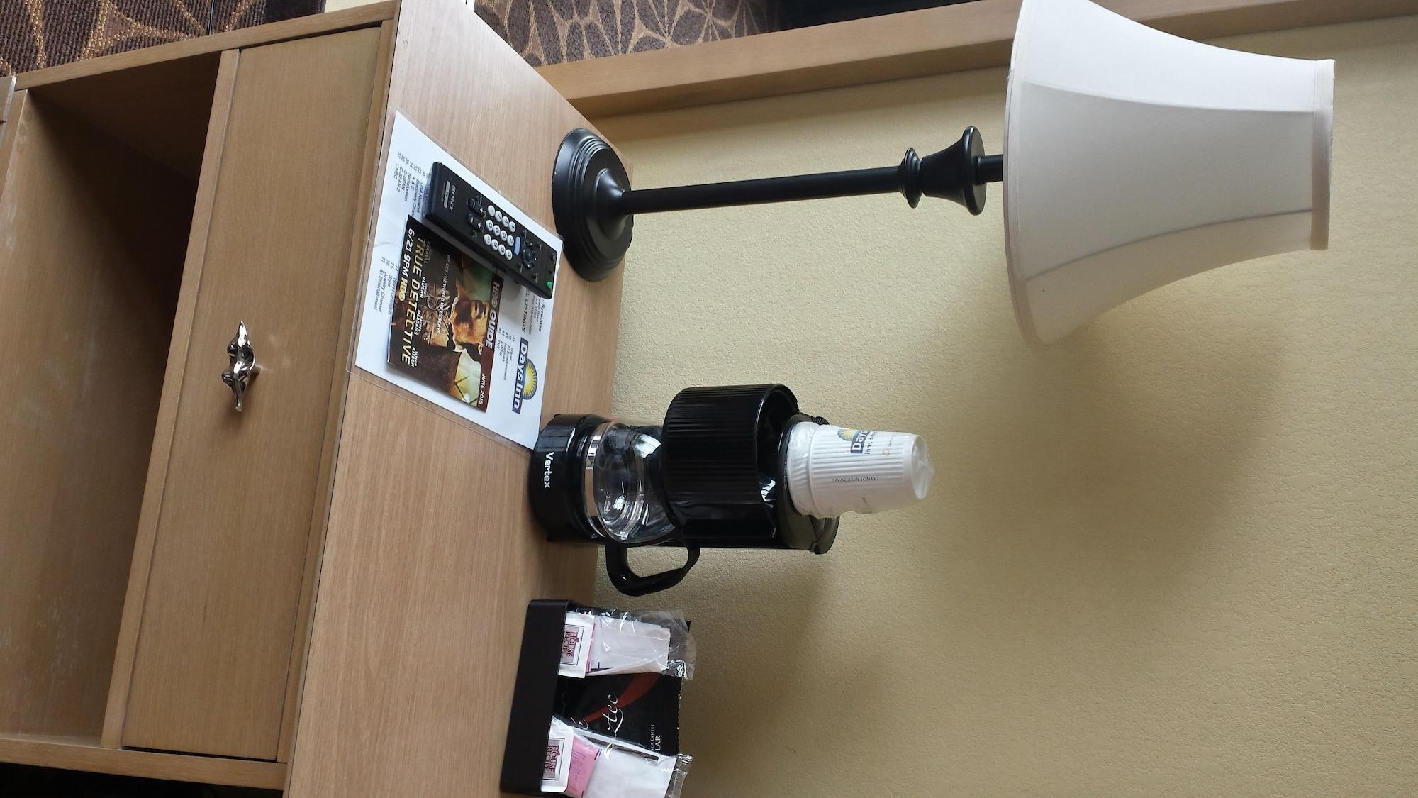 Days Inn Syracuse East Syracuse Dış mekan fotoğraf