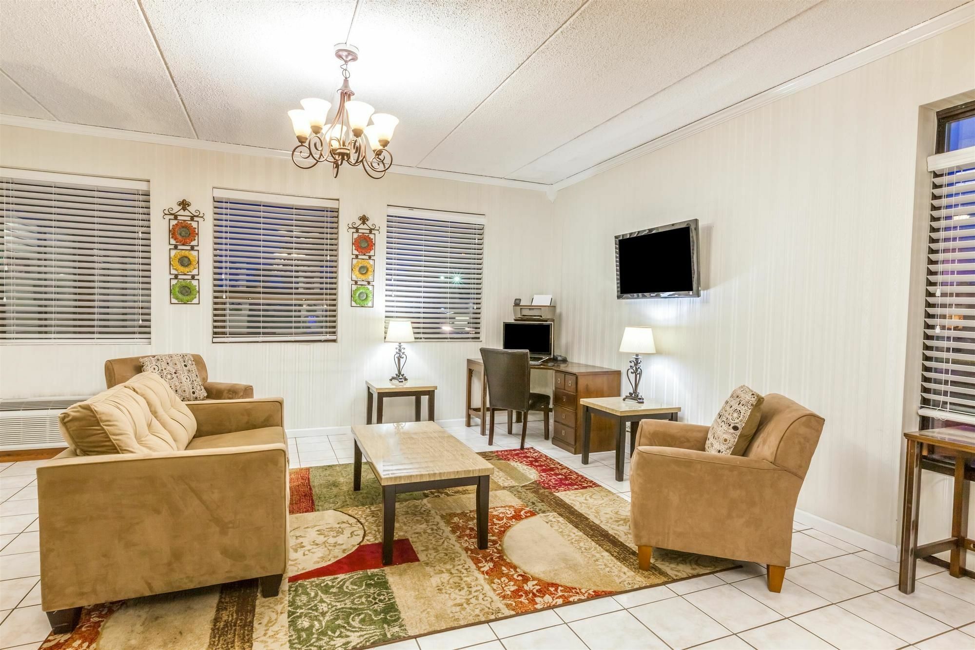 Days Inn Syracuse East Syracuse Dış mekan fotoğraf